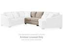Brogan Bay 3-Piece Sectional with Cuddler