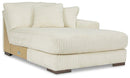 Lindyn Super Chaise