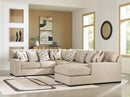 Laurelgrove Sectional with Chaise