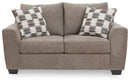 Loreo Loveseat