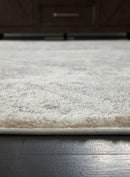 Precia 5'3" x 7'3" Rug