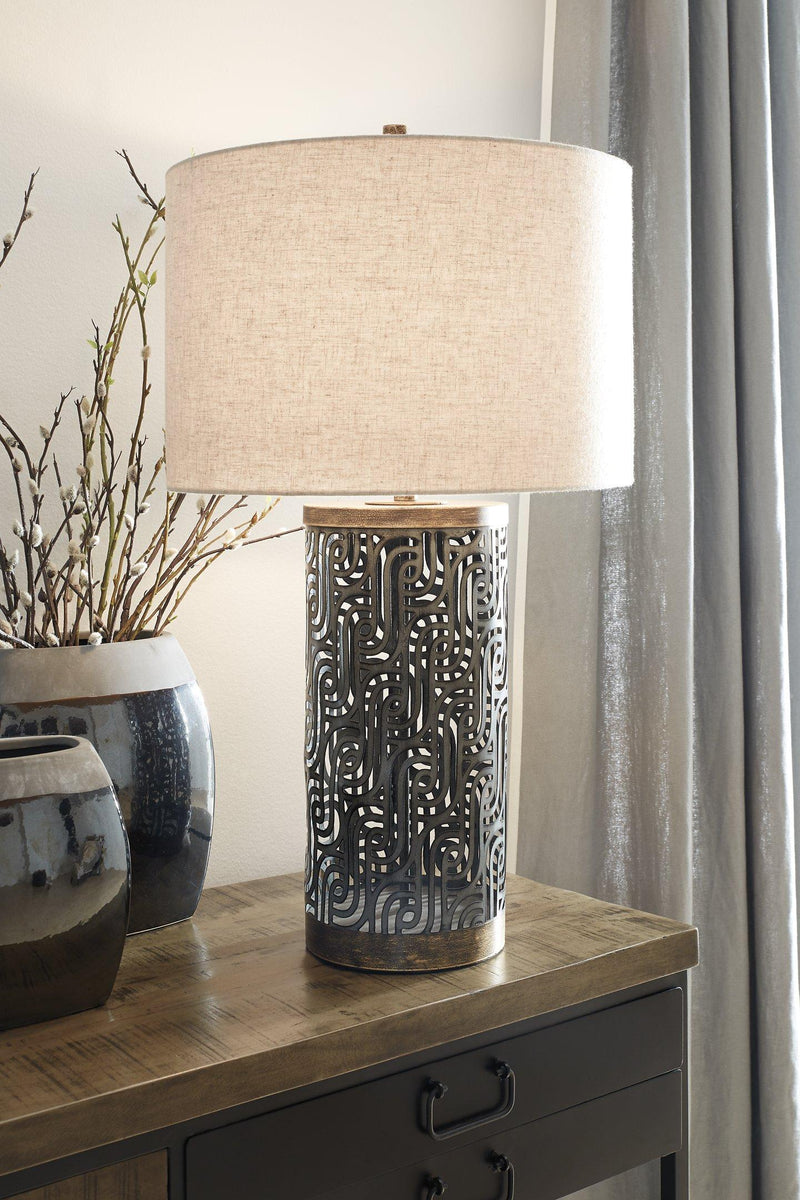 Dayo Table Lamp