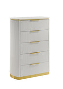 Giovanni Chest