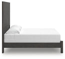 Fraluna Bedroom Set