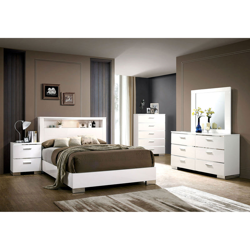 Malte White 5 Pc. Queen Bedroom Set w/ 2NS