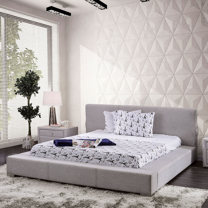 Canaves Light Gray Queen Bed