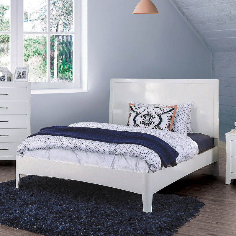 Deanne White Twin Bed